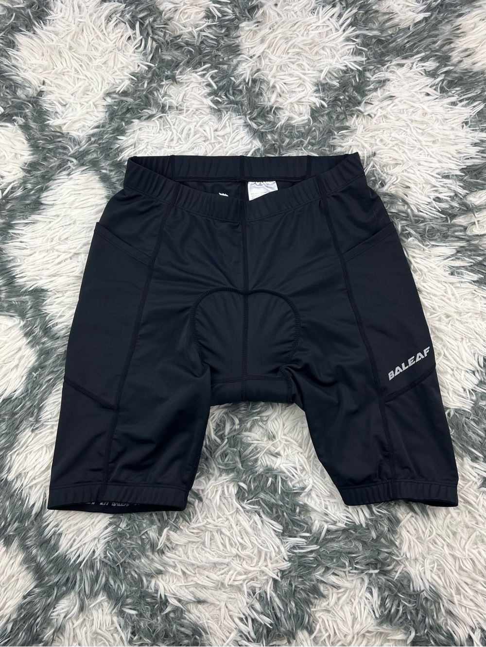 Baleaf Men’s Black Padded Cycling Shorts Size Large - Picture 1 of 9